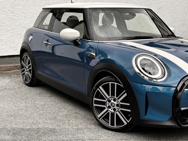 2021 (71) MINI HATCHBACK 2.0 Cooper S Exclusive 3dr Auto 3481101