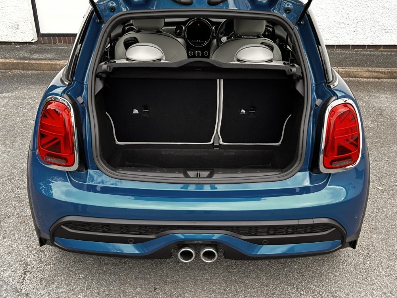 2021 (71) MINI HATCHBACK 2.0 Cooper S Exclusive 3dr Auto 3481070