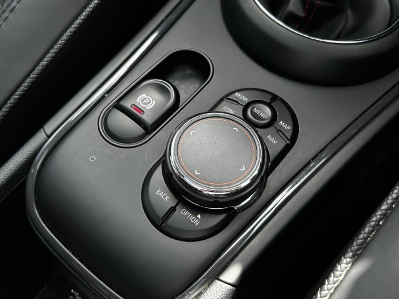 2019 (19) MINI COUNTRYMAN 2.0 Cooper S Exclusive 5dr Auto 3465925