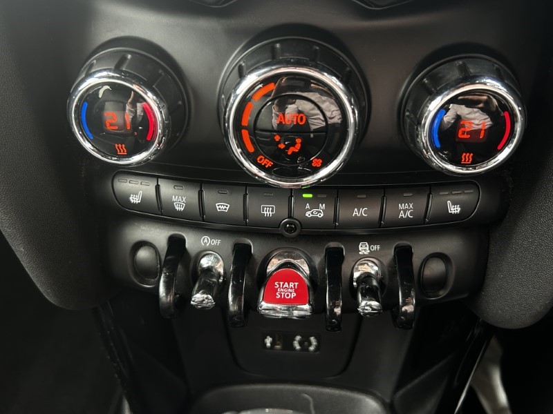 2016 (16) MINI HATCHBACK 2.0 Cooper S 5dr Auto 3528710