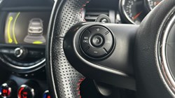 2016 (16) MINI HATCHBACK 2.0 Cooper S 5dr Auto 3528684