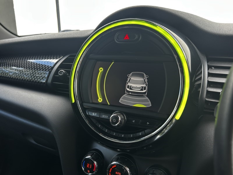 2016 (16) MINI HATCHBACK 2.0 Cooper S 5dr Auto 3528682