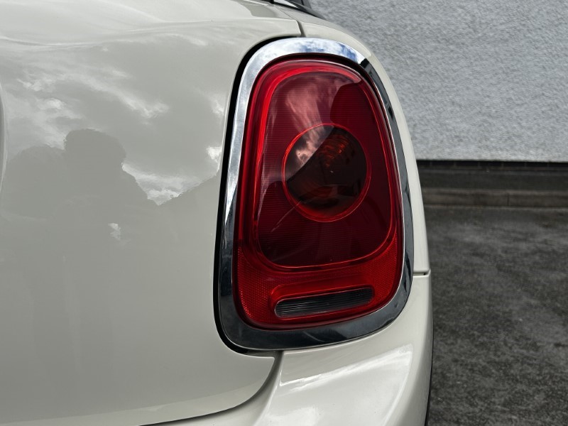 2016 (16) MINI HATCHBACK 2.0 Cooper S 5dr Auto 3528704