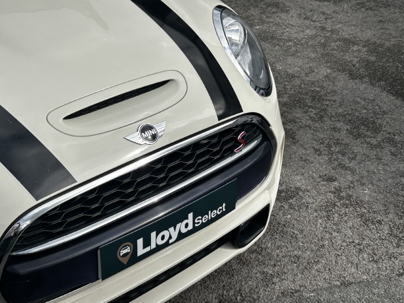 2016 (16) MINI HATCHBACK 2.0 Cooper S 5dr Auto 3528715