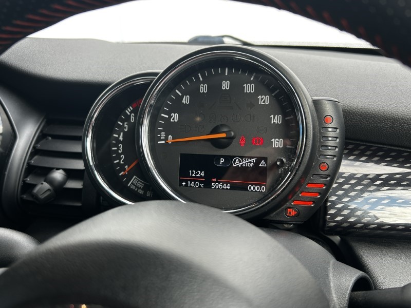 2016 (16) MINI HATCHBACK 2.0 Cooper S 5dr Auto 3528683