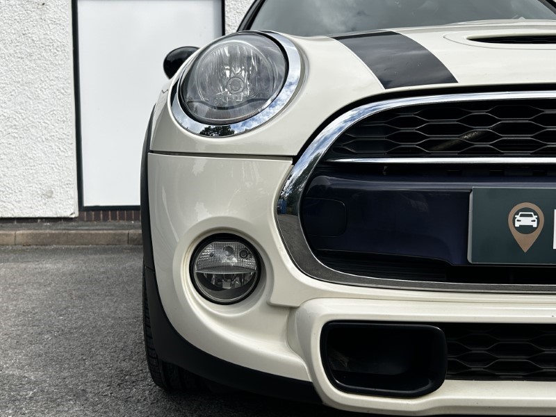 2016 (16) MINI HATCHBACK 2.0 Cooper S 5dr Auto 3528719