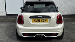 2016 (16) MINI HATCHBACK 2.0 Cooper S 5dr Auto 3528698