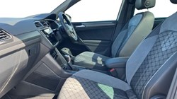 2021 (21) VOLKSWAGEN TIGUAN 1.5 TSI 150 R-Line 5dr DSG 3427197