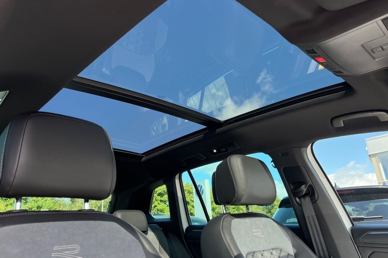 2021 (21) VOLKSWAGEN TIGUAN 1.5 TSI 150 R-Line 5dr DSG 3427204