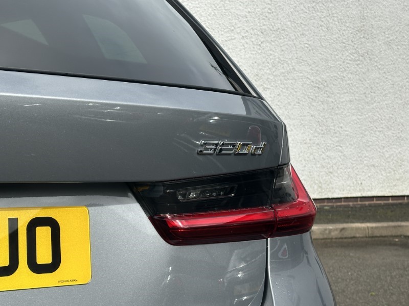 2024 (24) BMW 3 SERIES 320d MHT M Sport 5dr Step Auto 3490129