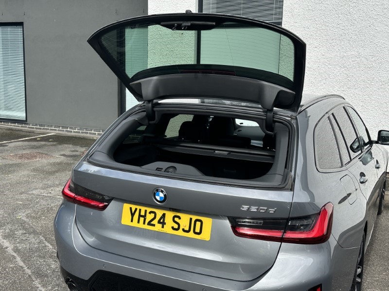 2024 (24) BMW 3 SERIES 320d MHT M Sport 5dr Step Auto 3490130