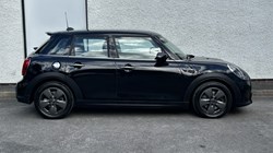 2021 (21) MINI HATCHBACK 2.0 Cooper S Classic 5dr Auto 3541603