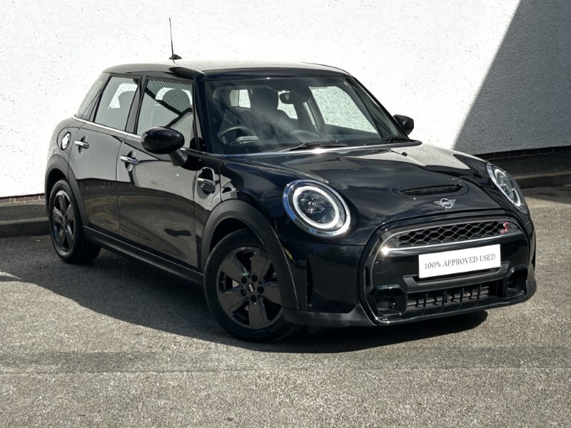 2021 (21) MINI HATCHBACK 2.0 Cooper S Classic 5dr Auto 3541608