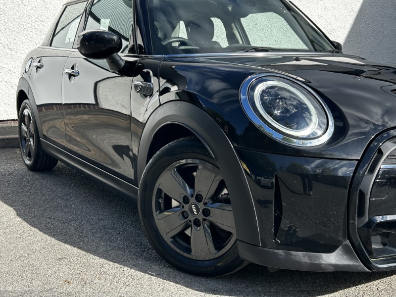 2021 (21) MINI HATCHBACK 2.0 Cooper S Classic 5dr Auto 3541610