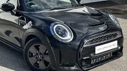 2021 (21) MINI HATCHBACK 2.0 Cooper S Classic 5dr Auto 3541609