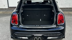 2021 (21) MINI HATCHBACK 2.0 Cooper S Classic 5dr Auto 3541601