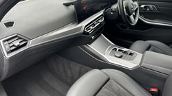2022 (72) BMW 3 SERIES 330e M Sport 5dr Step Auto 3525870