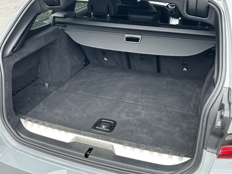 2022 (72) BMW 3 SERIES 330e M Sport 5dr Step Auto 3525881