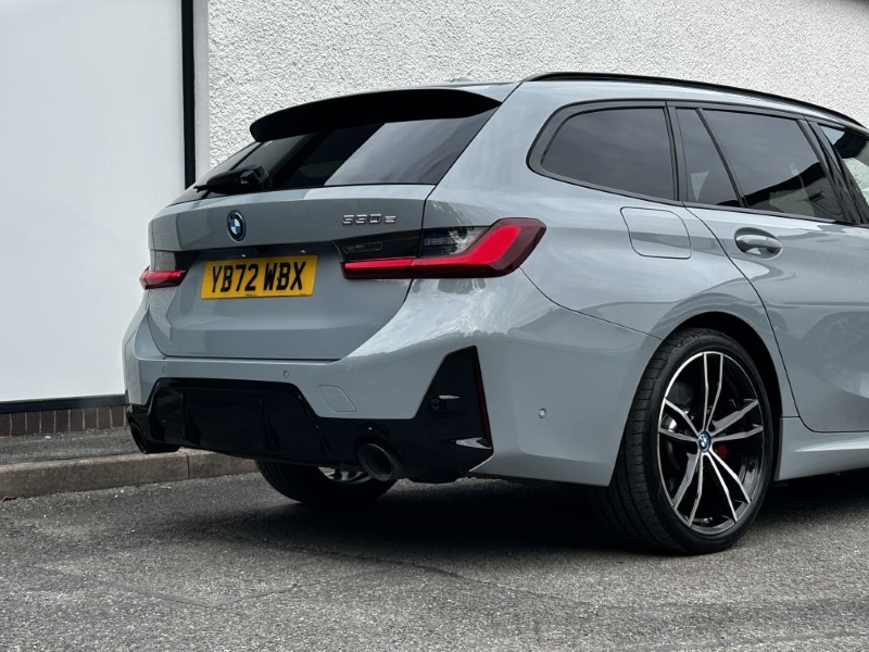 2022 (72) BMW 3 SERIES 330e M Sport 5dr Step Auto 3525886