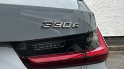 2022 (72) BMW 3 SERIES 330e M Sport 5dr Step Auto 3525878