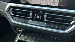 2021 (21) BMW 3 SERIES 320i M Sport 4dr Step Auto 3521645