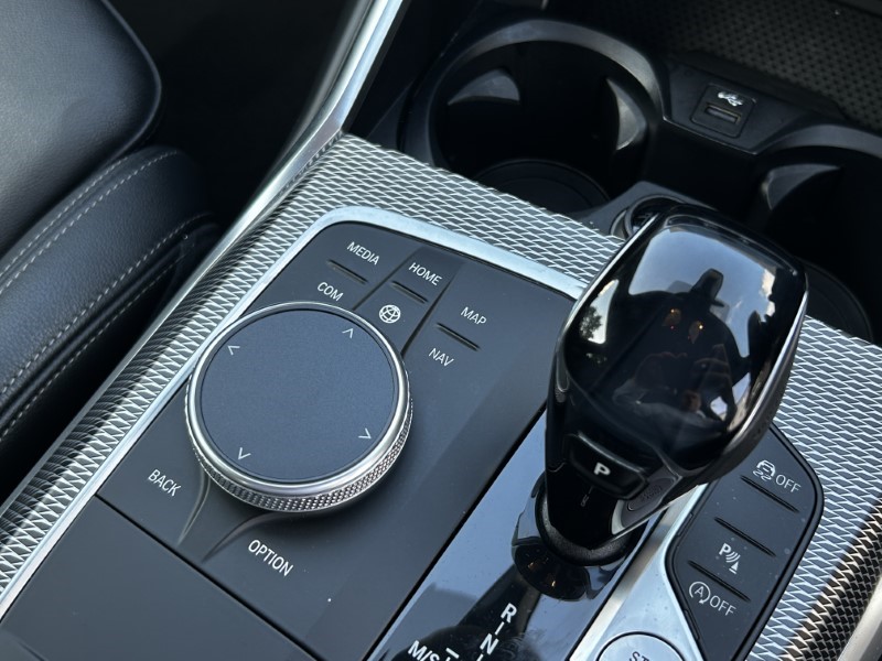 2021 (21) BMW 3 SERIES 320i M Sport 4dr Step Auto 3521643