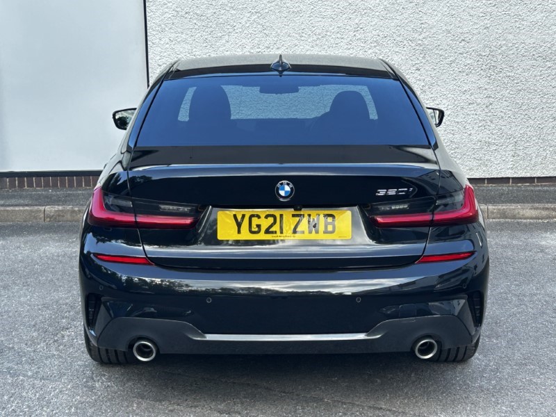 2021 (21) BMW 3 SERIES 320i M Sport 4dr Step Auto 3521621