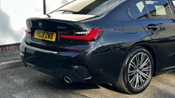 2021 (21) BMW 3 SERIES 320i M Sport 4dr Step Auto 3521656