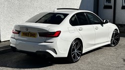 2019 (69) BMW 3 SERIES 320d M Sport 4dr 3507920