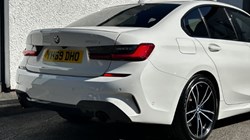 2019 (69) BMW 3 SERIES 320d M Sport 4dr 3507921
