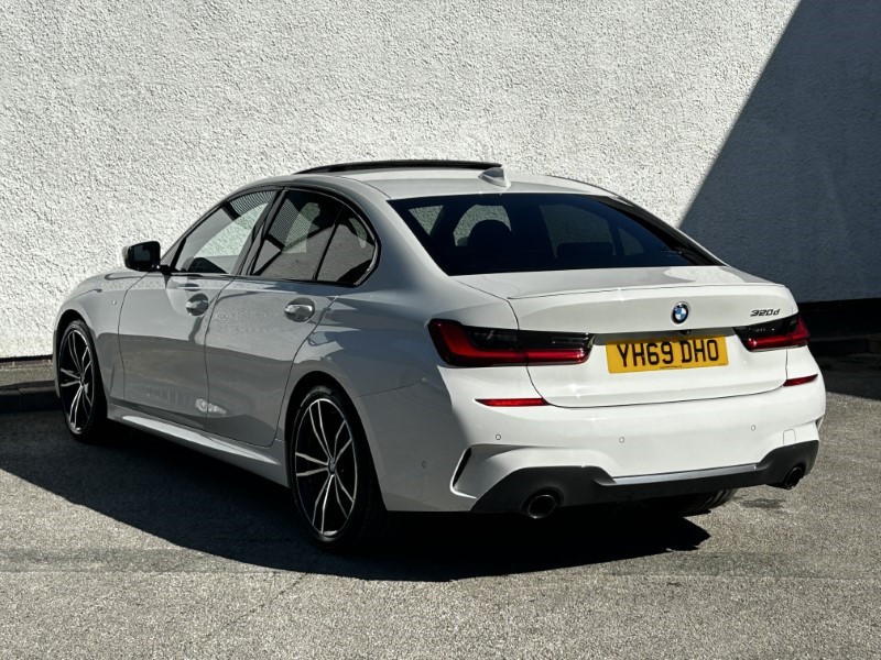 2019 (69) BMW 3 SERIES 320d M Sport 4dr 3507885