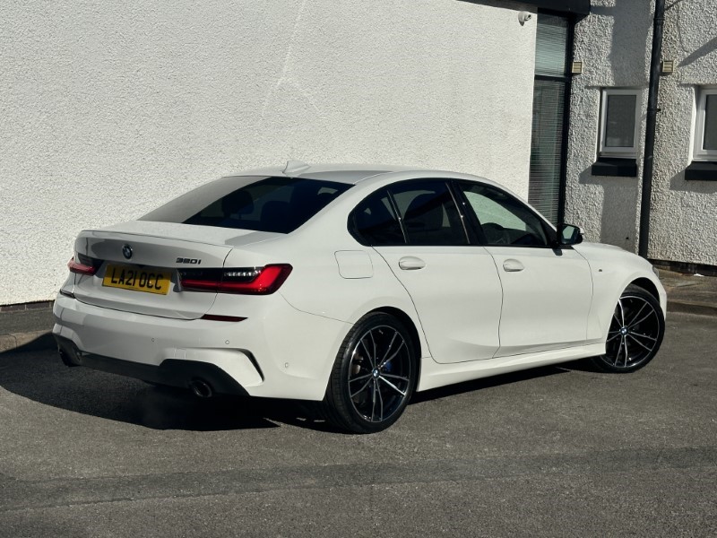 2021 (21) BMW 3 SERIES 320i M Sport 4dr Step Auto 3512616
