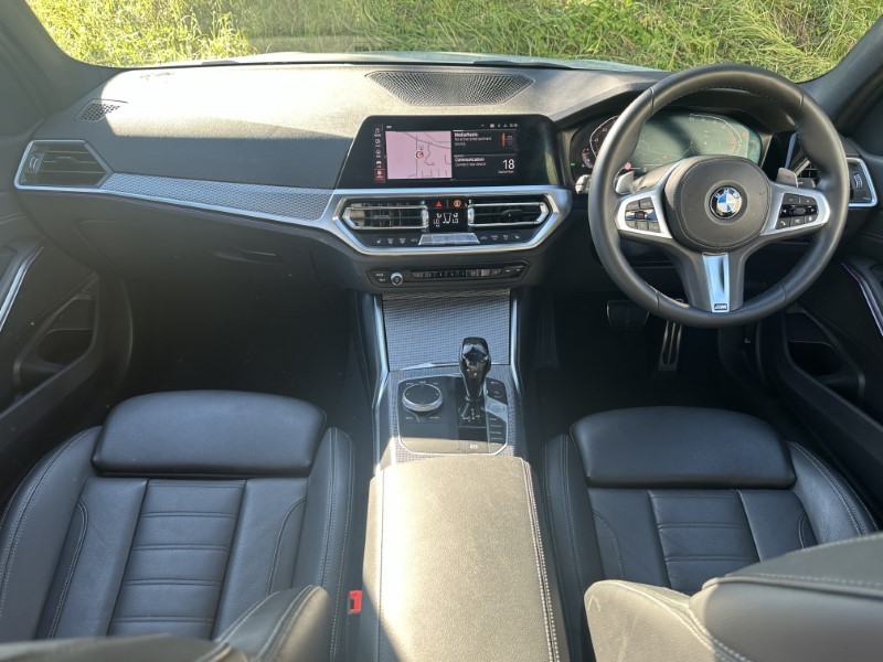 2021 (21) BMW 3 SERIES 320i M Sport 4dr Step Auto 3512605