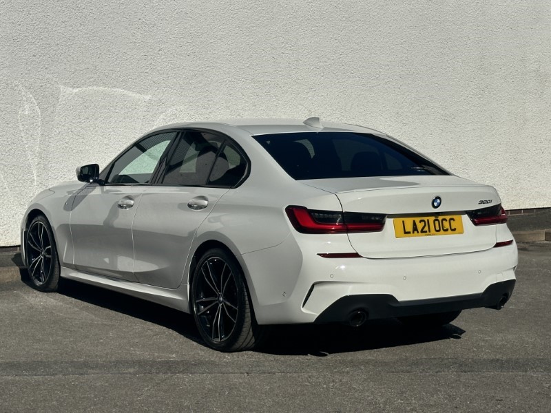 2021 (21) BMW 3 SERIES 320i M Sport 4dr Step Auto 3512609