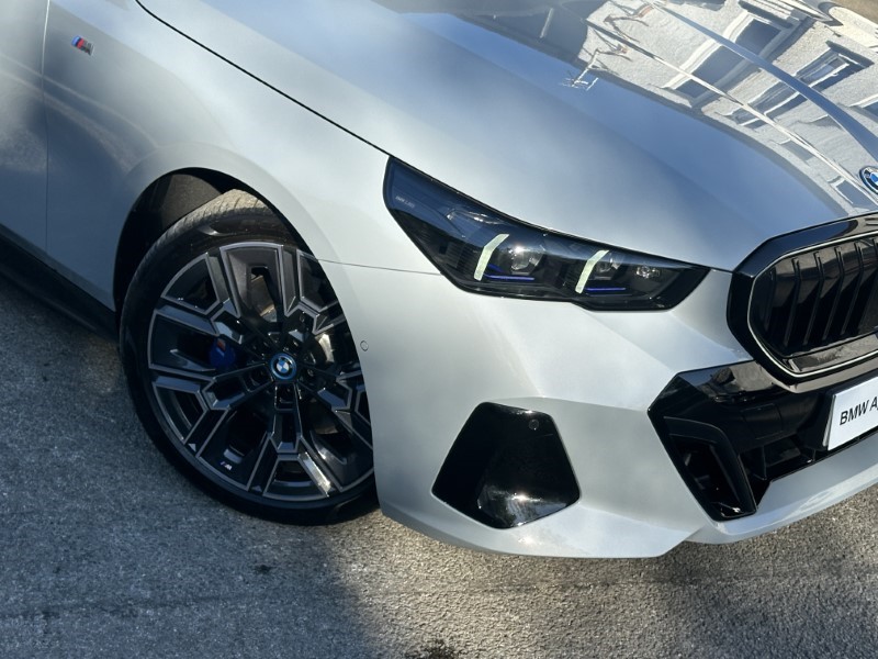 2024 (73) BMW 5 SERIES 530e M Sport Pro 4dr Auto 3509472