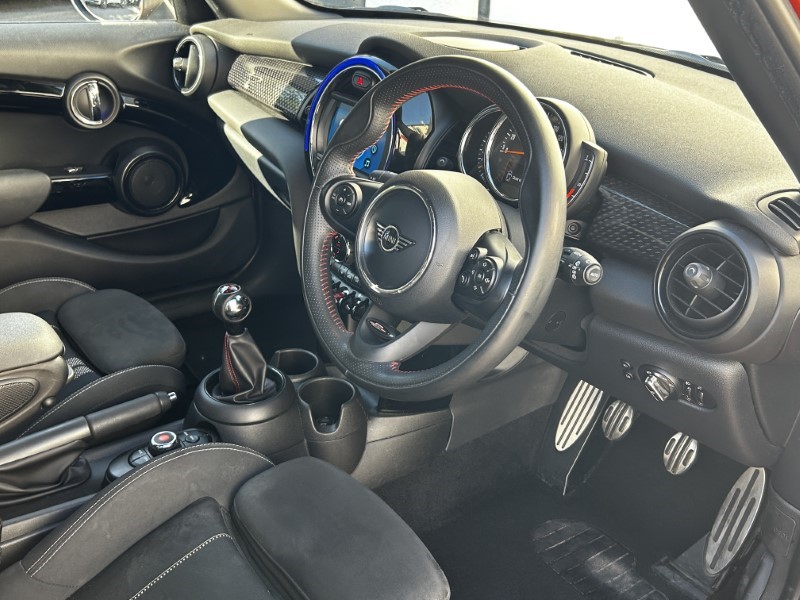 2019 (19) MINI HATCHBACK 2.0 Cooper S Sport II 5dr 3513384