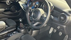 2019 (19) MINI HATCHBACK 2.0 Cooper S Sport II 5dr 3513384