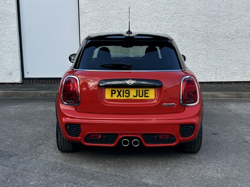 2019 (19) MINI HATCHBACK 2.0 Cooper S Sport II 5dr 3589584