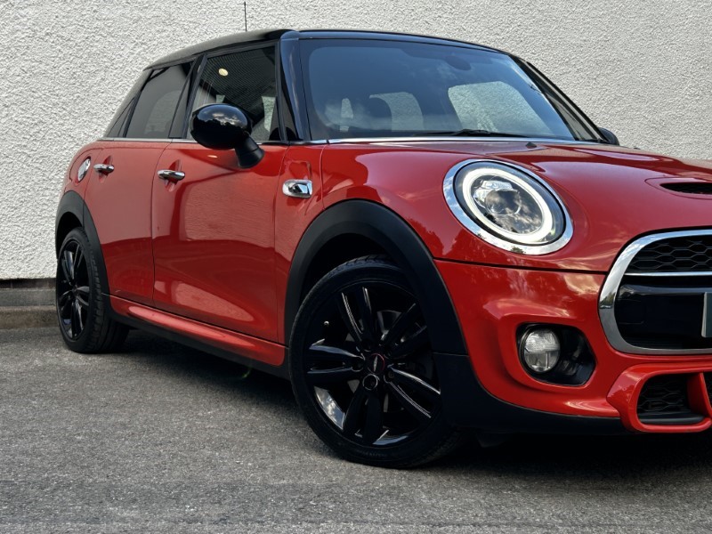 2019 (19) MINI HATCHBACK 2.0 Cooper S Sport II 5dr 3589591