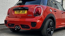 2019 (19) MINI HATCHBACK 2.0 Cooper S Sport II 5dr 3589588