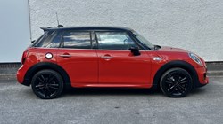 2019 (19) MINI HATCHBACK 2.0 Cooper S Sport II 5dr 3589586