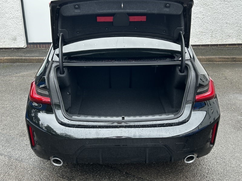 2024 (74) BMW 3 SERIES 320i M Sport 4dr Step Auto 3523706