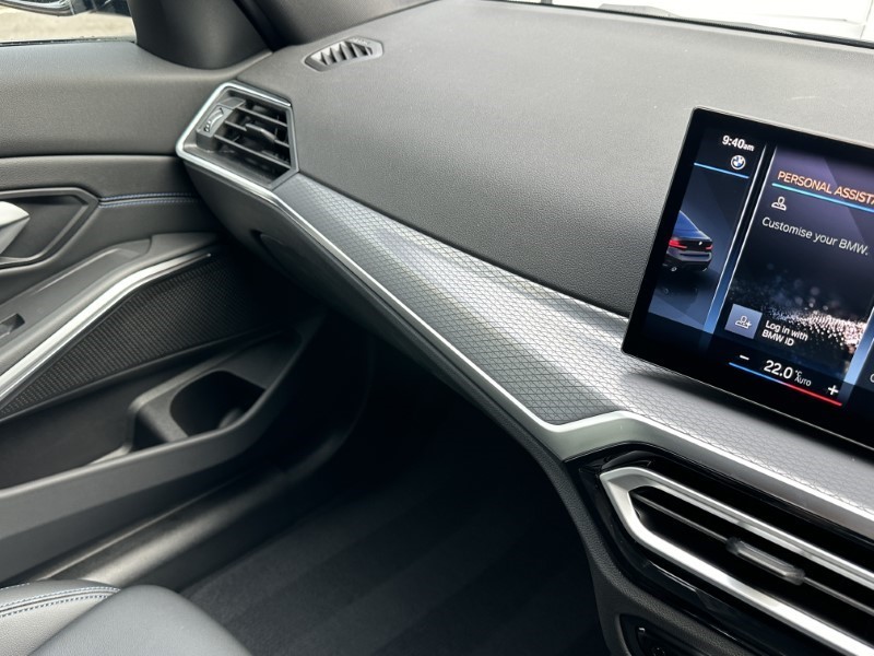 2024 (74) BMW 3 SERIES 320i M Sport 4dr Step Auto 3523736