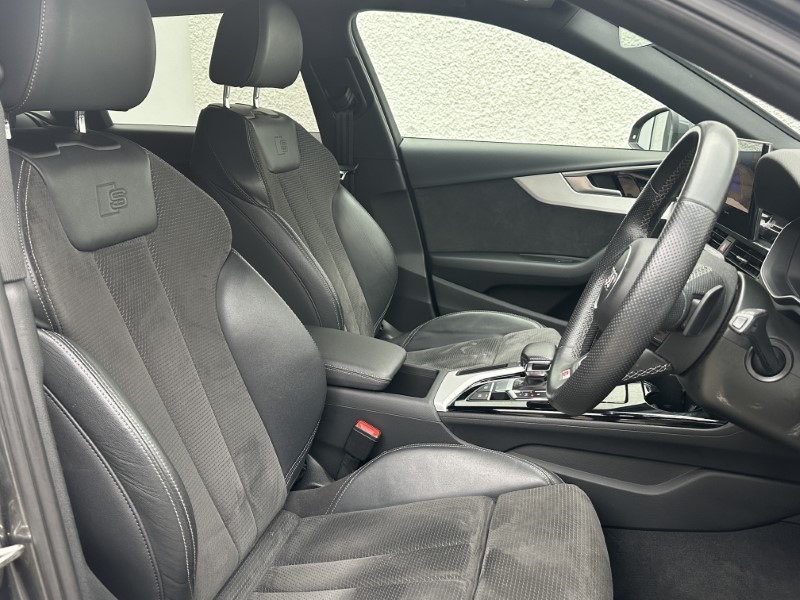 2021 (21) AUDI A4 35 TDI S Line 5dr S Tronic 3580748
