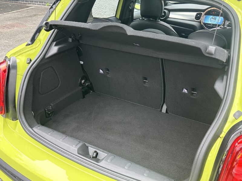 2023 (23) MINI HATCHBACK 2.0 Cooper S Exclusive Premium Plus 5dr Auto 3548047