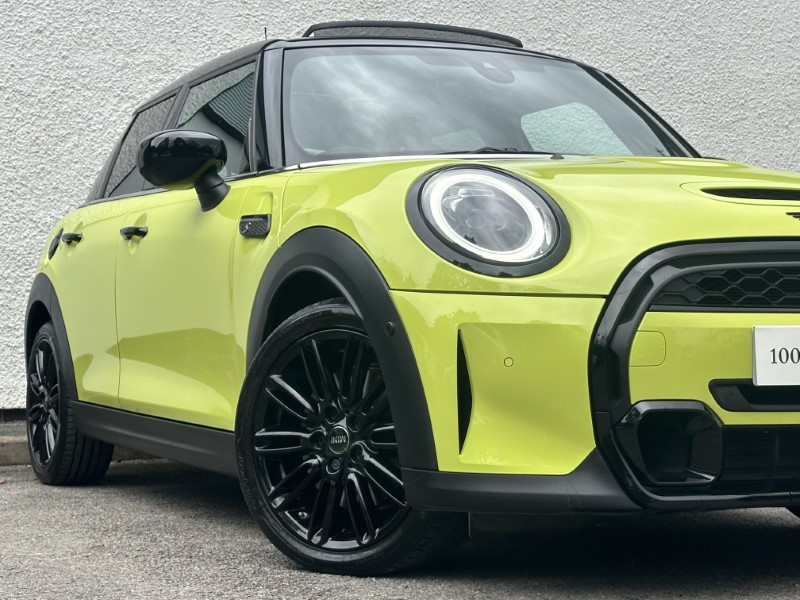 2023 (23) MINI HATCHBACK 2.0 Cooper S Exclusive Premium Plus 5dr Auto 3548083