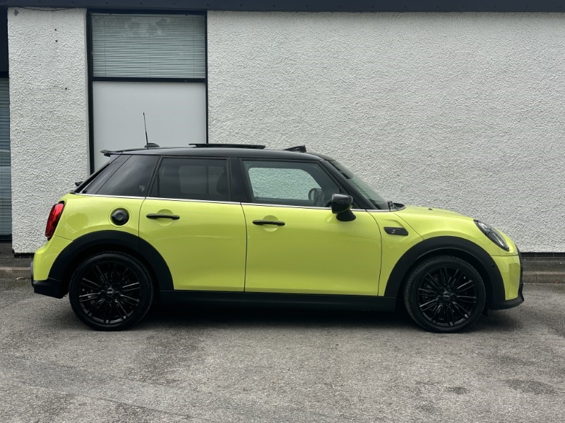 2023 (23) MINI HATCHBACK 2.0 Cooper S Exclusive Premium Plus 5dr Auto 3548075