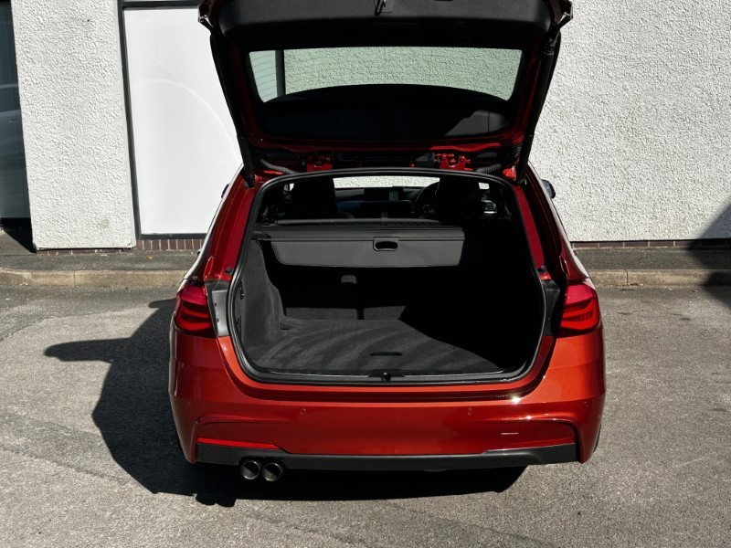 2019 (19) BMW 3 SERIES 335d xDrive M Sport Shadow Edition 5dr Step Auto 3559501