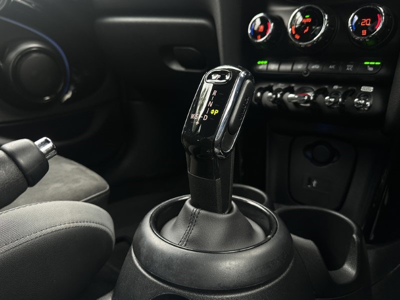 2022 (22) MINI HATCHBACK 1.5 Cooper Sport 5dr Auto 3538698