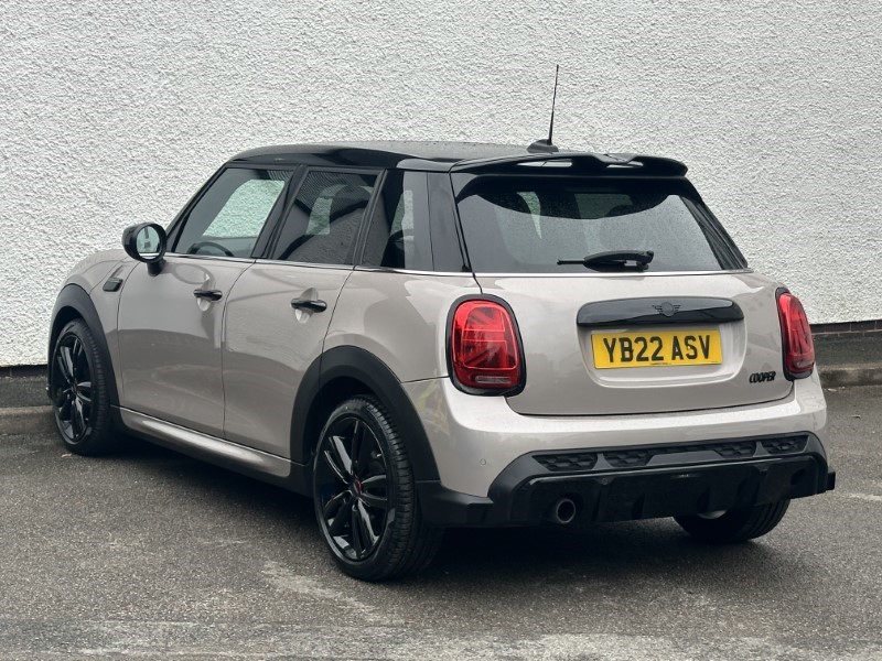 2022 (22) MINI HATCHBACK 1.5 Cooper Sport 5dr Auto 3538671